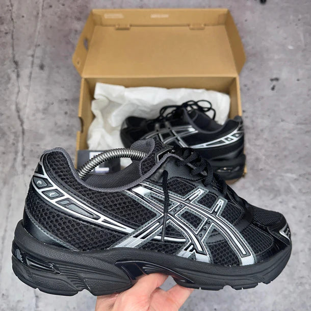 ASICS GEL TRAINERS