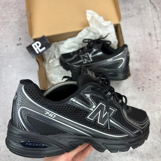 NEW BALANCE TRAINERS