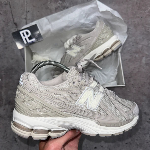 NEW BALANCE TRAINERS